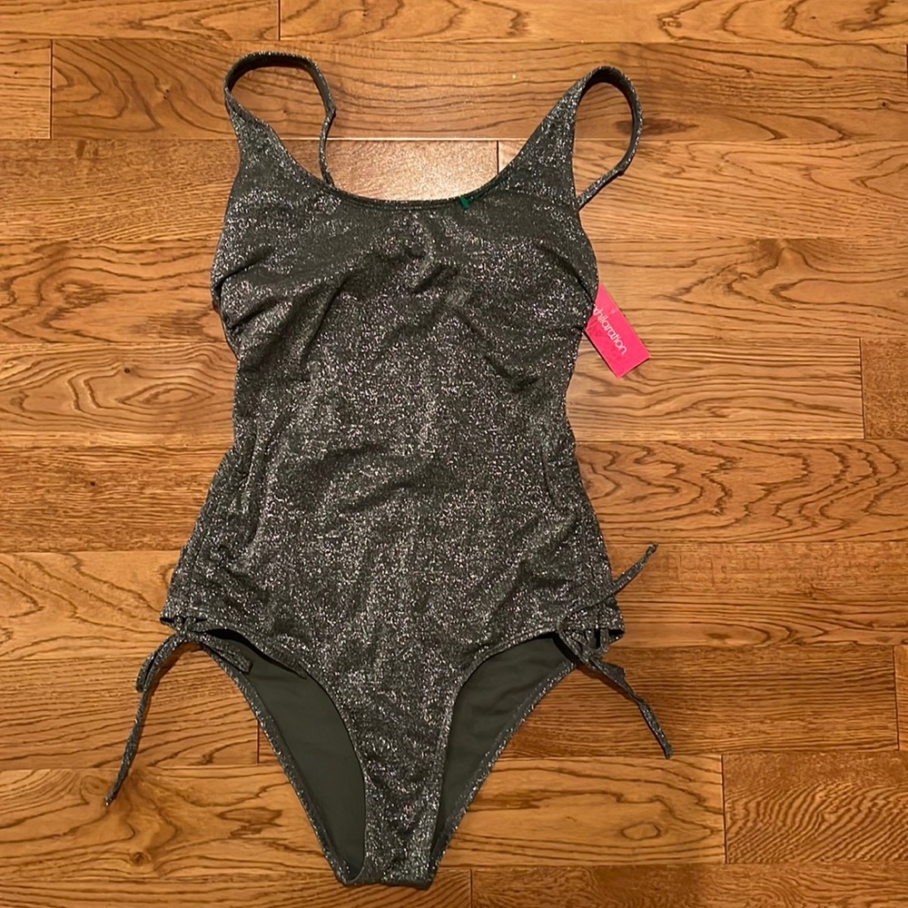 Xhileration one piece swim nwt size small